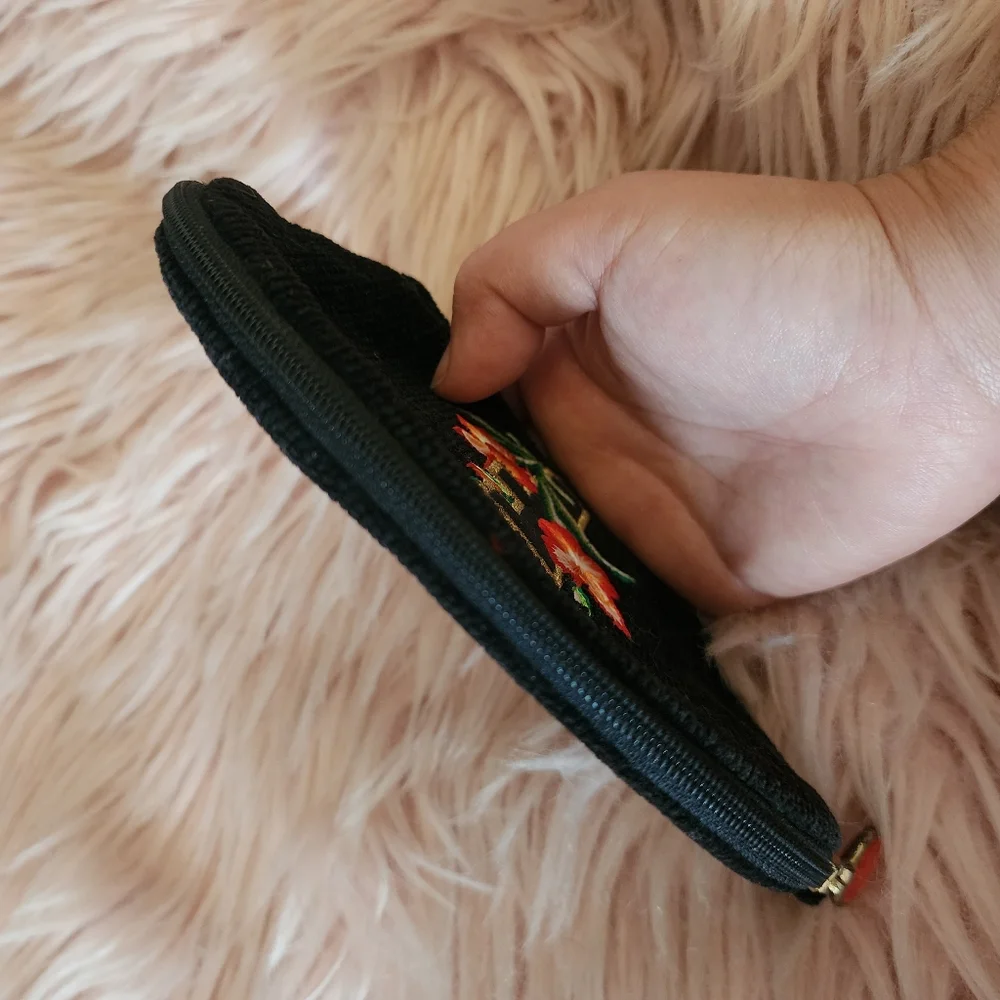 Feiler Germany Black Floral Embroidered Zipper Pouch